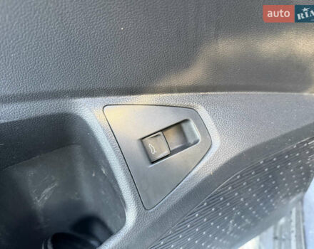 Серый Фольксваген Джетта, объемом двигателя 1.4 л и пробегом 161 тыс. км за 9999 $, фото 19 на Automoto.ua