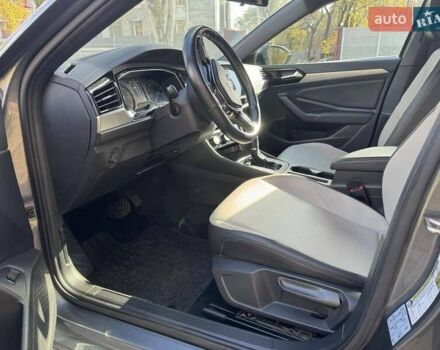 Серый Фольксваген Джетта, объемом двигателя 1.4 л и пробегом 81 тыс. км за 16855 $, фото 9 на Automoto.ua