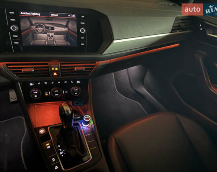 Сірий Фольксваген Джетта, об'ємом двигуна 1.4 л та пробігом 185 тис. км за 13999 $, фото 12 на Automoto.ua