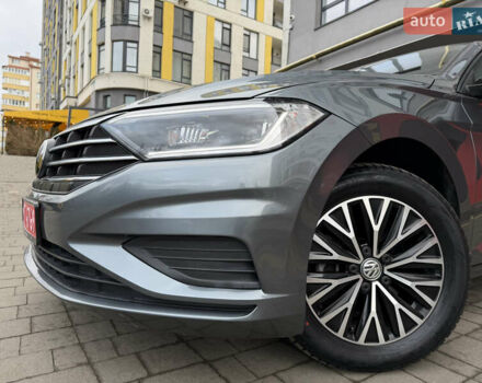 Сірий Фольксваген Джетта, об'ємом двигуна 1.4 л та пробігом 59 тис. км за 16800 $, фото 2 на Automoto.ua