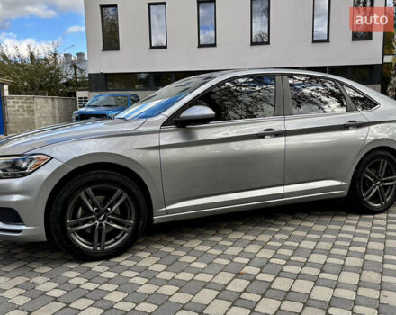 Фольксваген Джетта 2019 в Тернополе на Automoto.ua Серый Фольксваген Джетта, объемом двигателя 1.4 л и пробегом 72 тыс. км за 14700 $, фото 10 на Automoto.ua