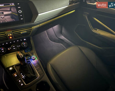 Сірий Фольксваген Джетта, об'ємом двигуна 1.4 л та пробігом 185 тис. км за 13999 $, фото 10 на Automoto.ua