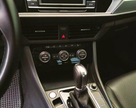 Серый Фольксваген Джетта, объемом двигателя 1.4 л и пробегом 60 тыс. км за 17300 $, фото 37 на Automoto.ua