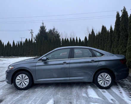 Серый Фольксваген Джетта, объемом двигателя 1.4 л и пробегом 46 тыс. км за 15500 $, фото 4 на Automoto.ua