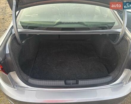 Сірий Фольксваген Джетта, об'ємом двигуна 1.4 л та пробігом 126 тис. км за 13900 $, фото 4 на Automoto.ua