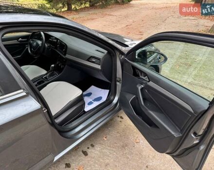 Серый Фольксваген Джетта, объемом двигателя 1.4 л и пробегом 125 тыс. км за 14200 $, фото 23 на Automoto.ua