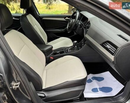 Серый Фольксваген Джетта, объемом двигателя 1.4 л и пробегом 125 тыс. км за 14200 $, фото 21 на Automoto.ua