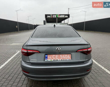 Серый Фольксваген Джетта, объемом двигателя 1.4 л и пробегом 98 тыс. км за 15300 $, фото 4 на Automoto.ua