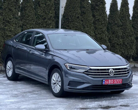 Серый Фольксваген Джетта, объемом двигателя 1.4 л и пробегом 46 тыс. км за 15500 $, фото 2 на Automoto.ua