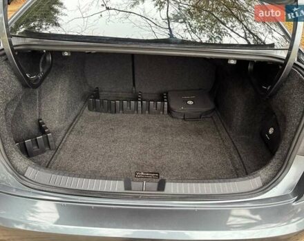 Сірий Фольксваген Джетта, об'ємом двигуна 1.4 л та пробігом 87 тис. км за 13500 $, фото 14 на Automoto.ua