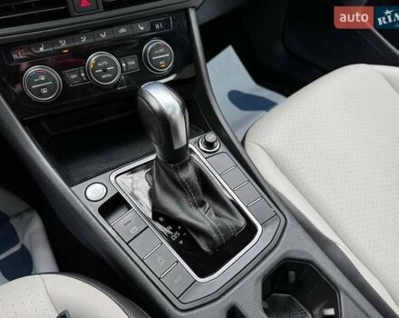 Серый Фольксваген Джетта, объемом двигателя 1.4 л и пробегом 125 тыс. км за 14200 $, фото 27 на Automoto.ua