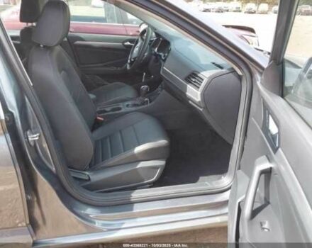 Сірий Фольксваген Джетта, об'ємом двигуна 0 л та пробігом 47 тис. км за 3700 $, фото 4 на Automoto.ua