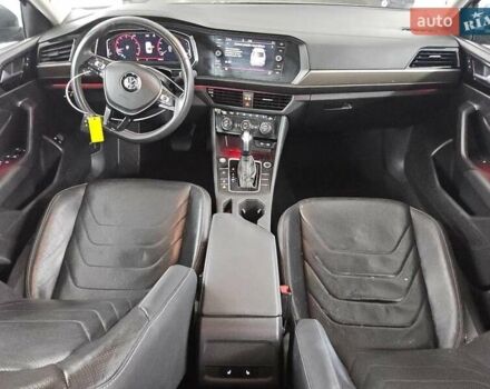 Серый Фольксваген Джетта, объемом двигателя 1.4 л и пробегом 112 тыс. км за 4400 $, фото 7 на Automoto.ua