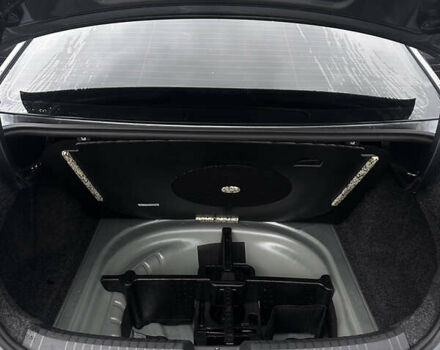 Серый Фольксваген Джетта, объемом двигателя 1.5 л и пробегом 83 тыс. км за 19000 $, фото 17 на Automoto.ua