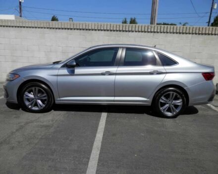 Серый Фольксваген Джетта, объемом двигателя 1.5 л и пробегом 23 тыс. км за 13400 $, фото 3 на Automoto.ua