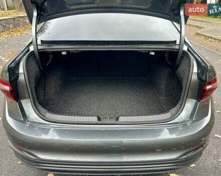 Серый Фольксваген Джетта, объемом двигателя 1.5 л и пробегом 40 тыс. км за 17700 $, фото 7 на Automoto.ua