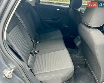 Серый Фольксваген Джетта, объемом двигателя 1.5 л и пробегом 40 тыс. км за 17700 $, фото 11 на Automoto.ua