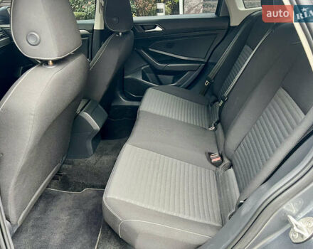 Серый Фольксваген Джетта, объемом двигателя 1.5 л и пробегом 40 тыс. км за 17700 $, фото 9 на Automoto.ua