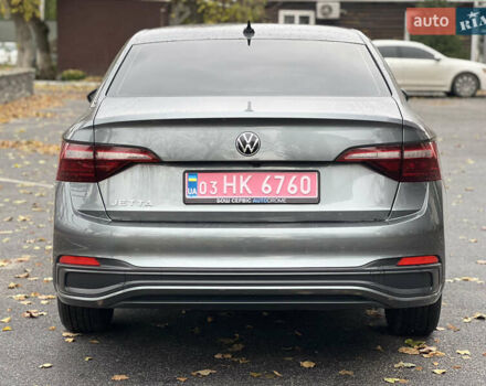 Серый Фольксваген Джетта, объемом двигателя 1.5 л и пробегом 40 тыс. км за 17700 $, фото 5 на Automoto.ua