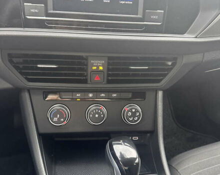 Сірий Фольксваген Джетта, об'ємом двигуна 1.5 л та пробігом 7 тис. км за 19800 $, фото 33 на Automoto.ua