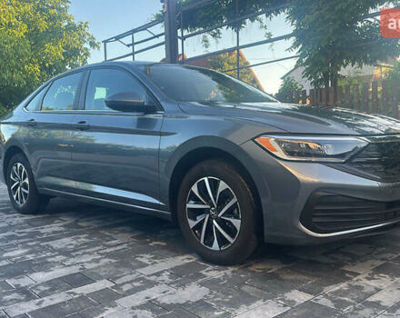 Серый Фольксваген Джетта, объемом двигателя 1.5 л и пробегом 6 тыс. км за 20999 $, фото 1 на Automoto.ua