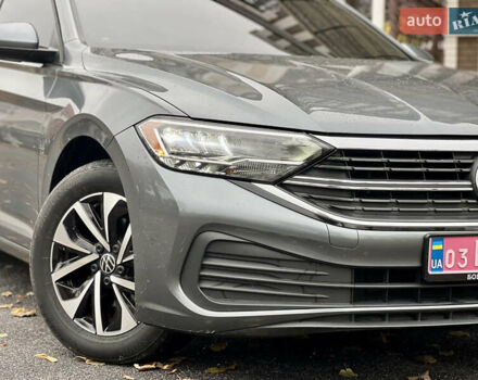 Серый Фольксваген Джетта, объемом двигателя 1.5 л и пробегом 40 тыс. км за 17700 $, фото 23 на Automoto.ua