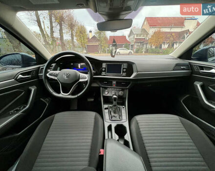 Серый Фольксваген Джетта, объемом двигателя 1.5 л и пробегом 40 тыс. км за 17700 $, фото 16 на Automoto.ua