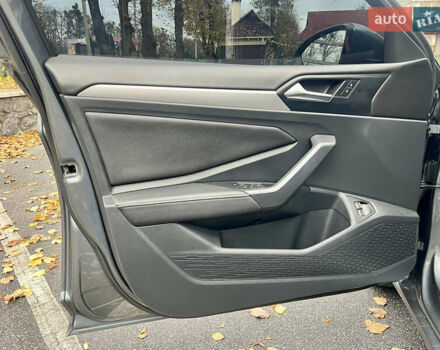 Серый Фольксваген Джетта, объемом двигателя 1.5 л и пробегом 40 тыс. км за 17700 $, фото 14 на Automoto.ua