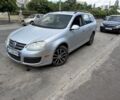 Серый Фольксваген Джетта, объемом двигателя 2.5 л и пробегом 209 тыс. км за 4999 $, фото 1 на Automoto.ua