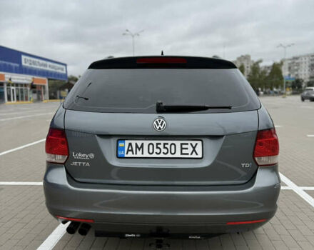 Сірий Фольксваген Джетта, об'ємом двигуна 1.97 л та пробігом 243 тис. км за 8400 $, фото 3 на Automoto.ua