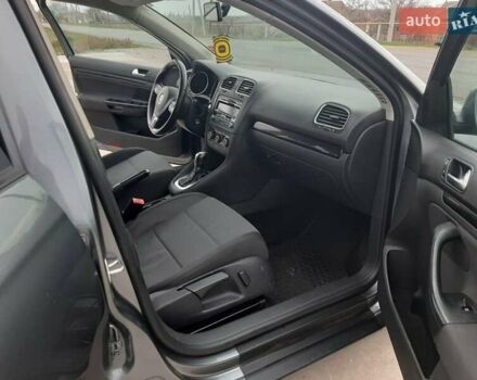 Сірий Фольксваген Джетта, об'ємом двигуна 2.5 л та пробігом 178 тис. км за 7999 $, фото 9 на Automoto.ua