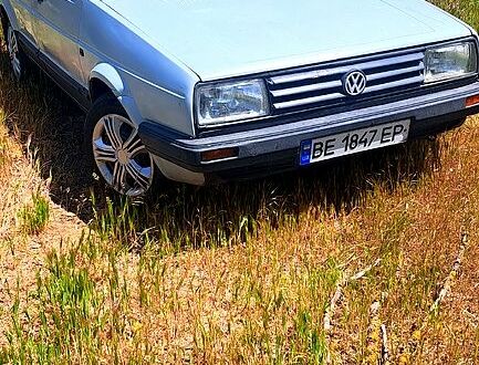Фольксваген Джетта 1986 в Николаеве на Automoto.ua Серый Фольксваген Джетта, объемом двигателя 1.6 л и пробегом 400 тыс. км за 900 $, фото 1 на Automoto.ua