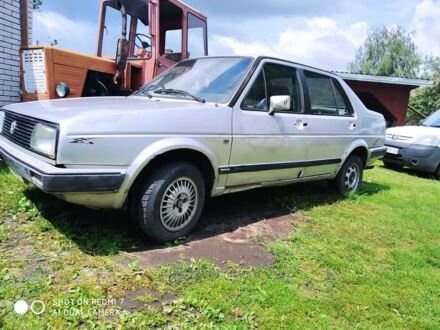 Серый Фольксваген Джетта, объемом двигателя 1 л и пробегом 234 тыс. км за 450 $, фото 1 на Automoto.ua