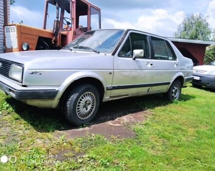 Сірий Фольксваген Джетта, об'ємом двигуна 1 л та пробігом 234 тис. км за 450 $, фото 1 на Automoto.ua