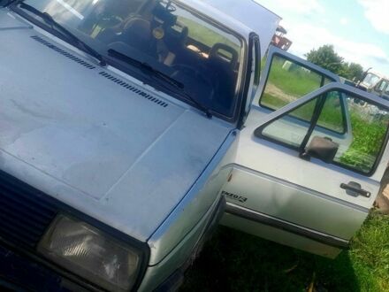 Фольксваген Джетта 1987 в Буче на Automoto.ua Серый Фольксваген Джетта, объемом двигателя 1.8 л и пробегом 1 тыс. км за 700 $, фото 1 на Automoto.ua