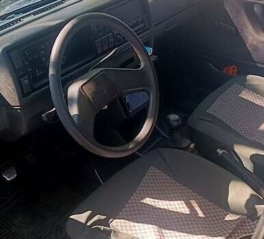 Серый Фольксваген Джетта, объемом двигателя 1.6 л и пробегом 400 тыс. км за 1200 $, фото 1 на Automoto.ua