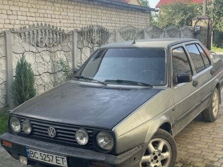 Сірий Фольксваген Джетта, об'ємом двигуна 1.3 л та пробігом 70 тис. км за 900 $, фото 1 на Automoto.ua