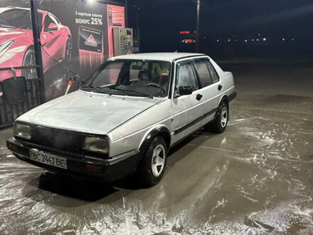 Серый Фольксваген Джетта, объемом двигателя 1.6 л и пробегом 200 тыс. км за 1400 $, фото 1 на Automoto.ua