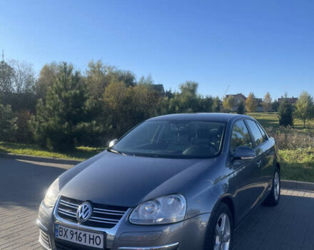 Сірий Фольксваген Джетта, об'ємом двигуна 1.6 л та пробігом 203 тис. км за 6250 $, фото 1 на Automoto.ua