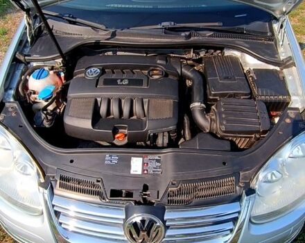 Серый Фольксваген Джетта, объемом двигателя 1.6 л и пробегом 192 тыс. км за 5999 $, фото 1 на Automoto.ua