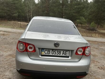 Серый Фольксваген Джетта, объемом двигателя 1.6 л и пробегом 179 тыс. км за 4000 $, фото 1 на Automoto.ua