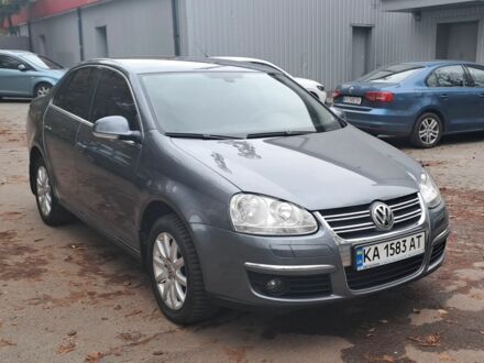 Серый Фольксваген Джетта, объемом двигателя 2 л и пробегом 171 тыс. км за 7500 $, фото 1 на Automoto.ua