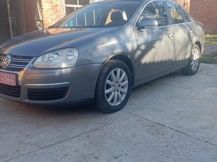 Сірий Фольксваген Джетта, об'ємом двигуна 0 л та пробігом 197 тис. км за 6600 $, фото 1 на Automoto.ua