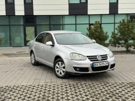 Серый Фольксваген Джетта, объемом двигателя 1.6 л и пробегом 259 тыс. км за 5700 $, фото 1 на Automoto.ua