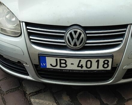 Серый Фольксваген Джетта, объемом двигателя 0 л и пробегом 405 тыс. км за 2750 $, фото 1 на Automoto.ua