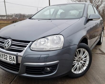 Серый Фольксваген Джетта, объемом двигателя 1.6 л и пробегом 85 тыс. км за 7750 $, фото 1 на Automoto.ua