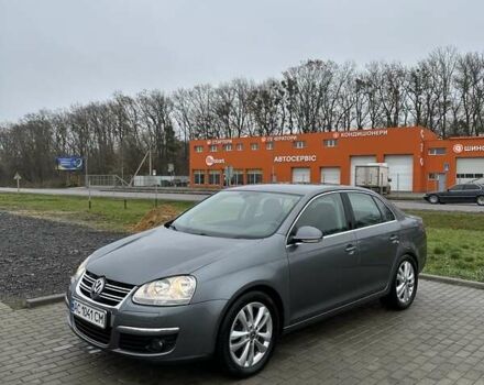 Серый Фольксваген Джетта, объемом двигателя 1.9 л и пробегом 315 тыс. км за 5500 $, фото 1 на Automoto.ua