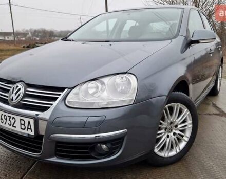 Серый Фольксваген Джетта, объемом двигателя 1.6 л и пробегом 85 тыс. км за 7750 $, фото 1 на Automoto.ua