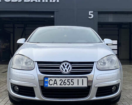 Серый Фольксваген Джетта, объемом двигателя 1.6 л и пробегом 290 тыс. км за 6100 $, фото 1 на Automoto.ua