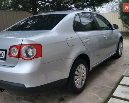 Серый Фольксваген Джетта, объемом двигателя 1.6 л и пробегом 220 тыс. км за 5800 $, фото 1 на Automoto.ua